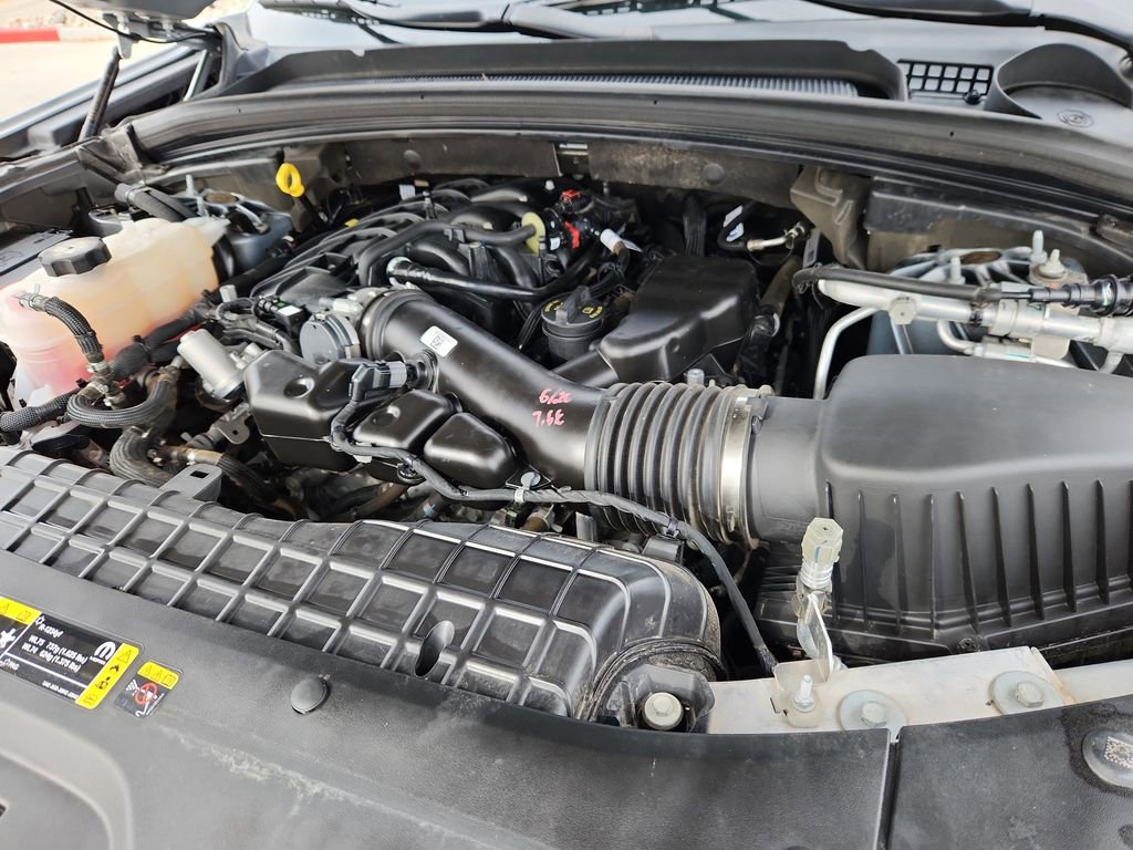 Used 2024 Jeep Grand Cherokee L Limited image 17