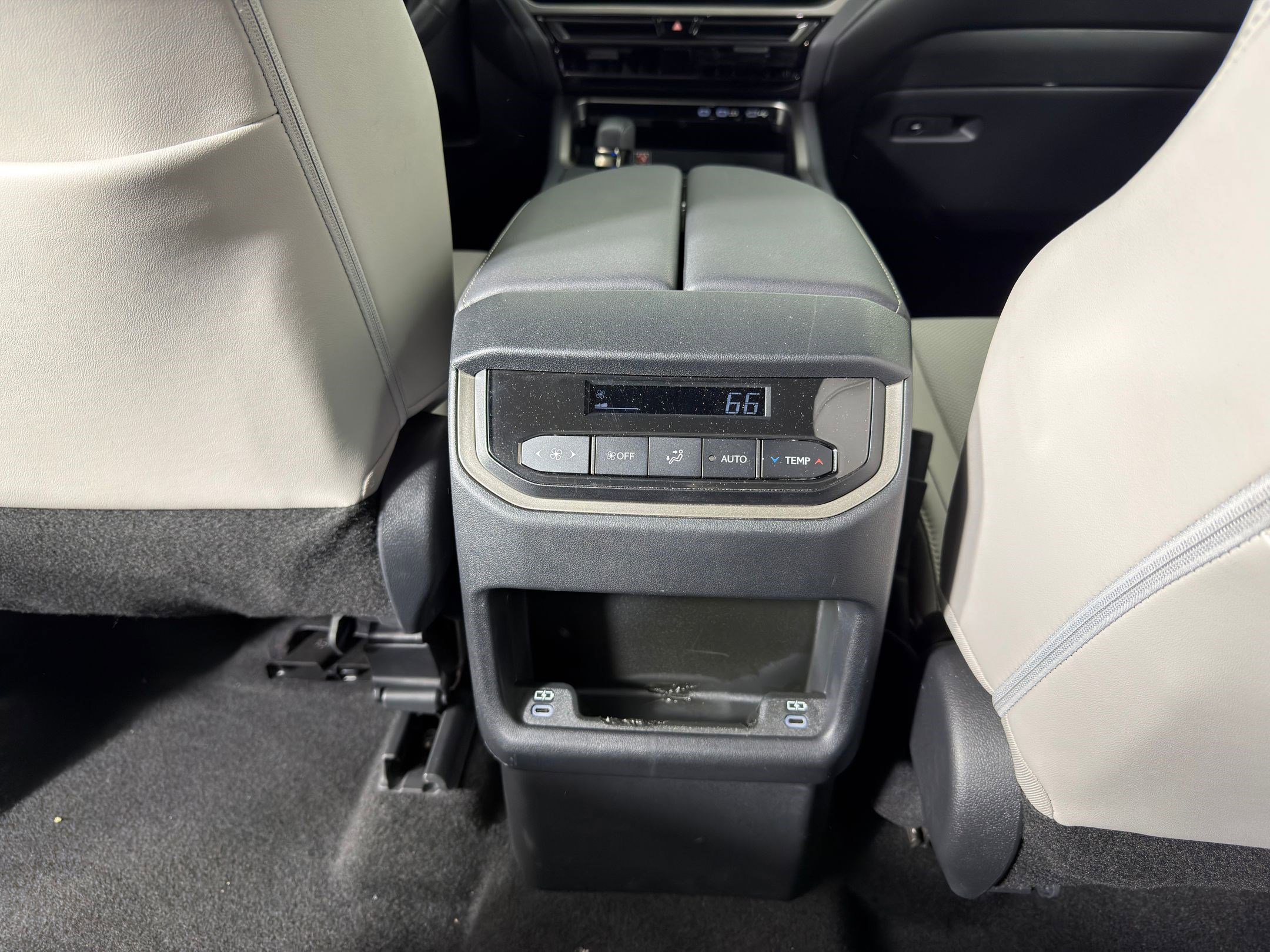 Used 2024 Lexus TX 350 FWD image 29