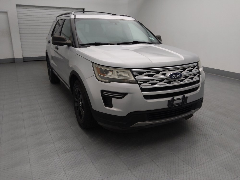 Used 2018 Ford Explorer XLT FWD image 14