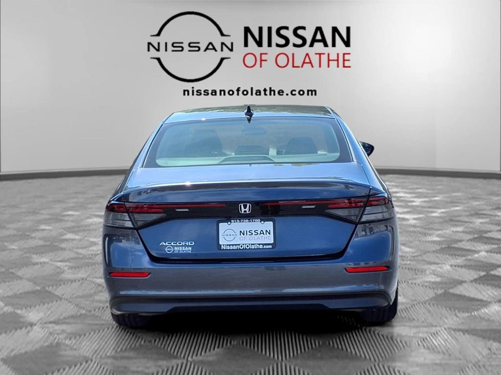 Used 2024 Honda Accord EX image 25