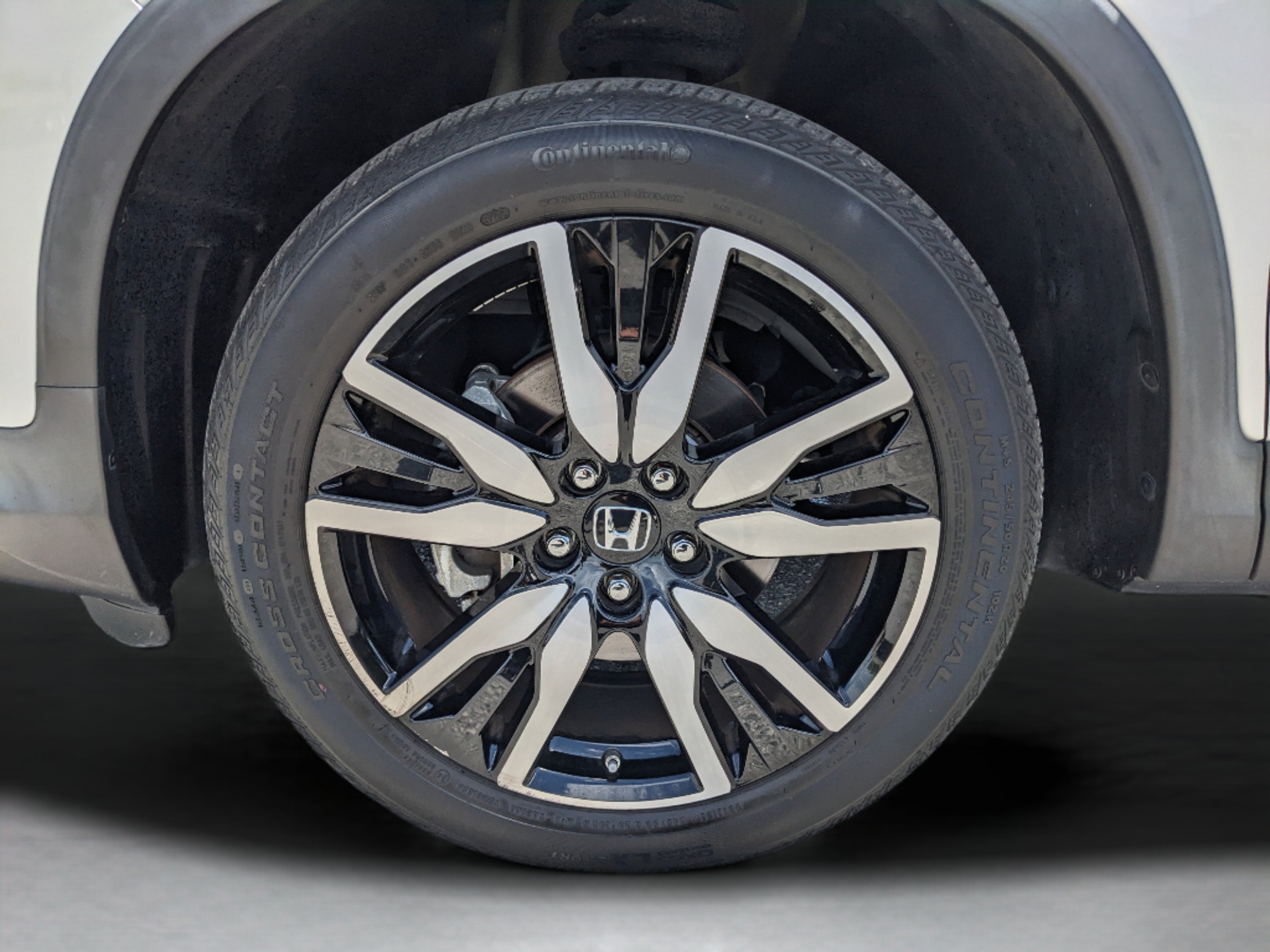 Used 2022 Honda Pilot Elite image 40