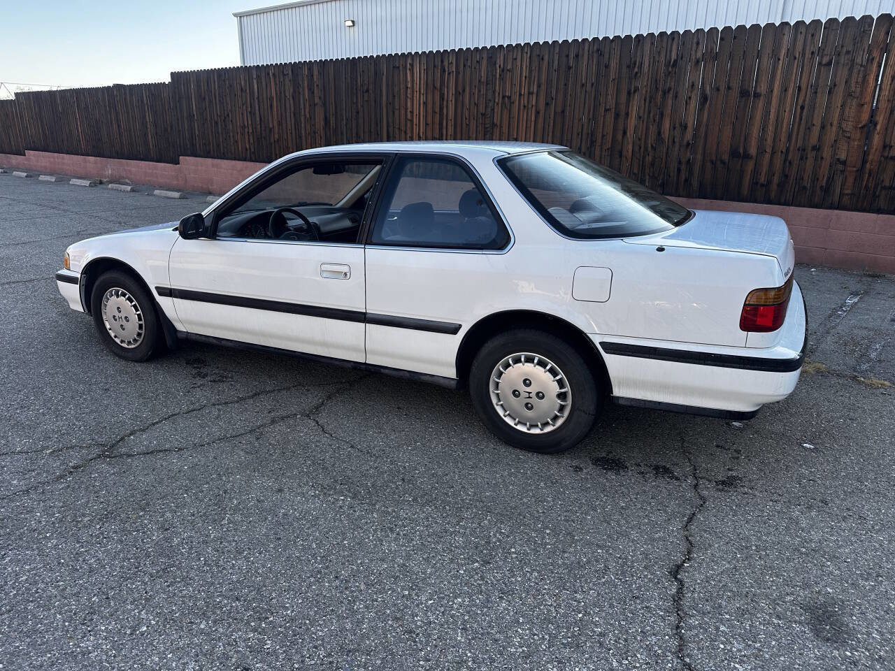 Used 1990 Honda Accord LX image 2