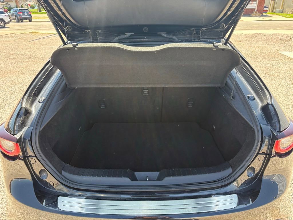 Used 2023 MAZDA MAZDA3 s image 13