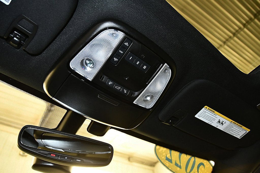 Used 2022 Dodge Durango R/T w/ Blacktop Package image 24