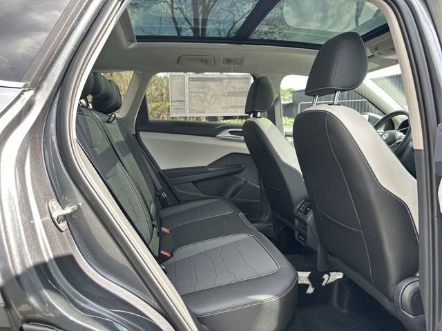 New 2026 Volkswagen Taos SE image 27