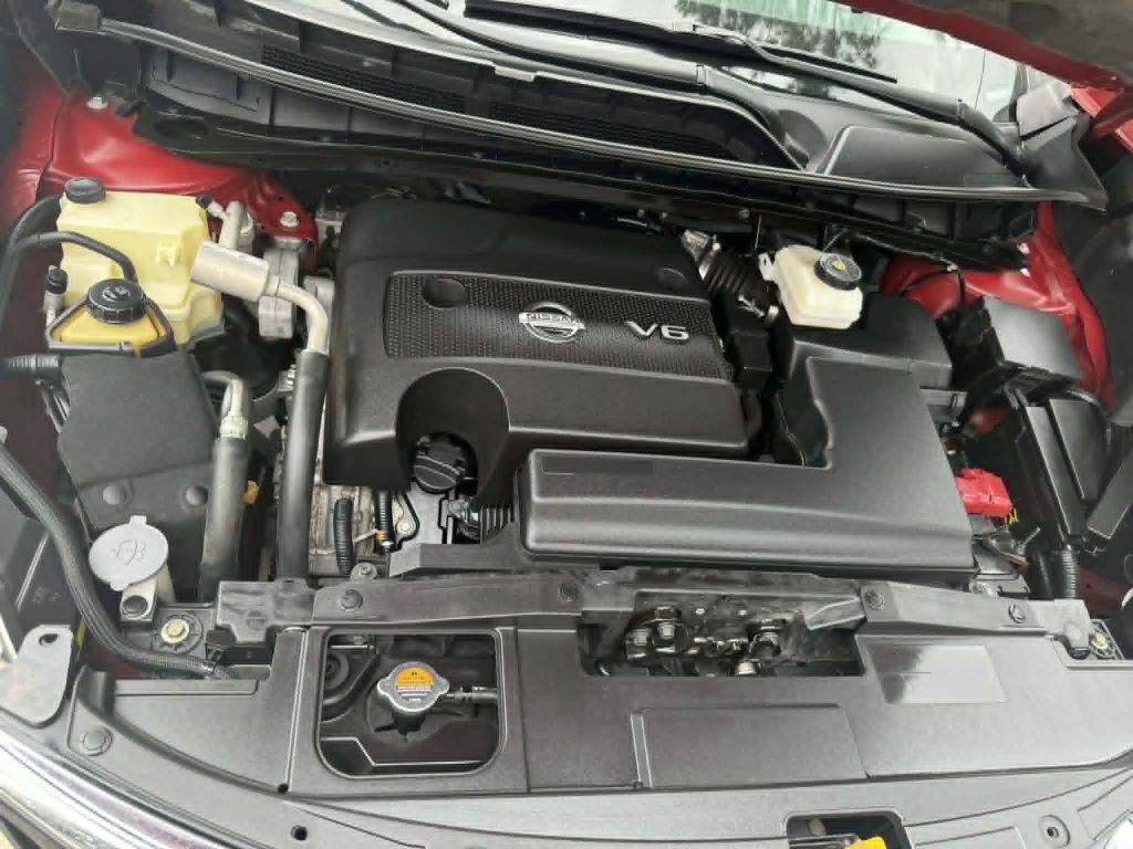 Used 2018 Nissan Murano SV FWD image 34