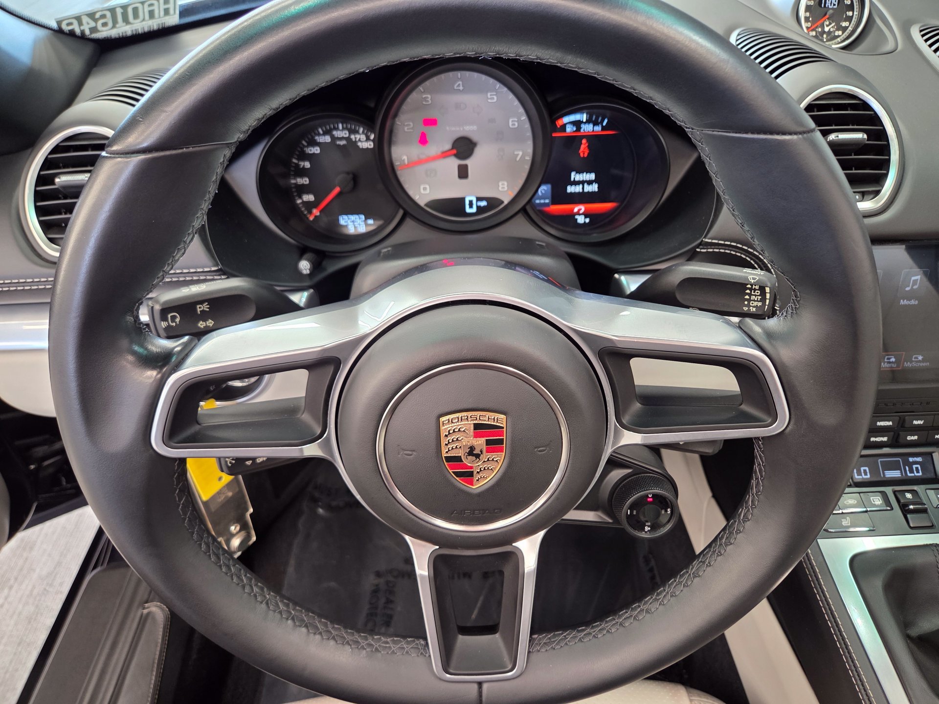 Certified 2025 Porsche 718 Boxster S RWD image 12