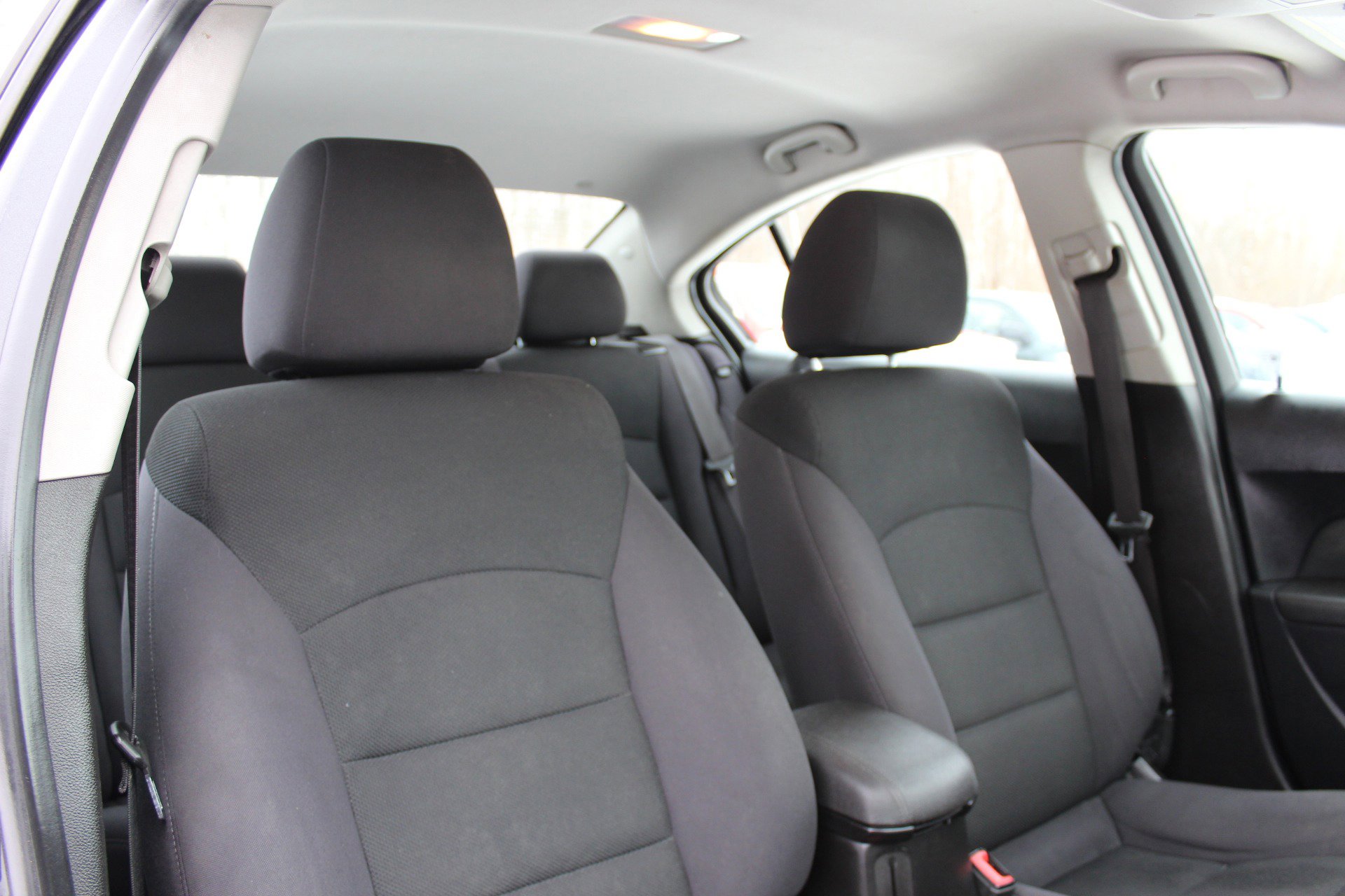 Used 2014 Chevrolet Cruze LT image 33