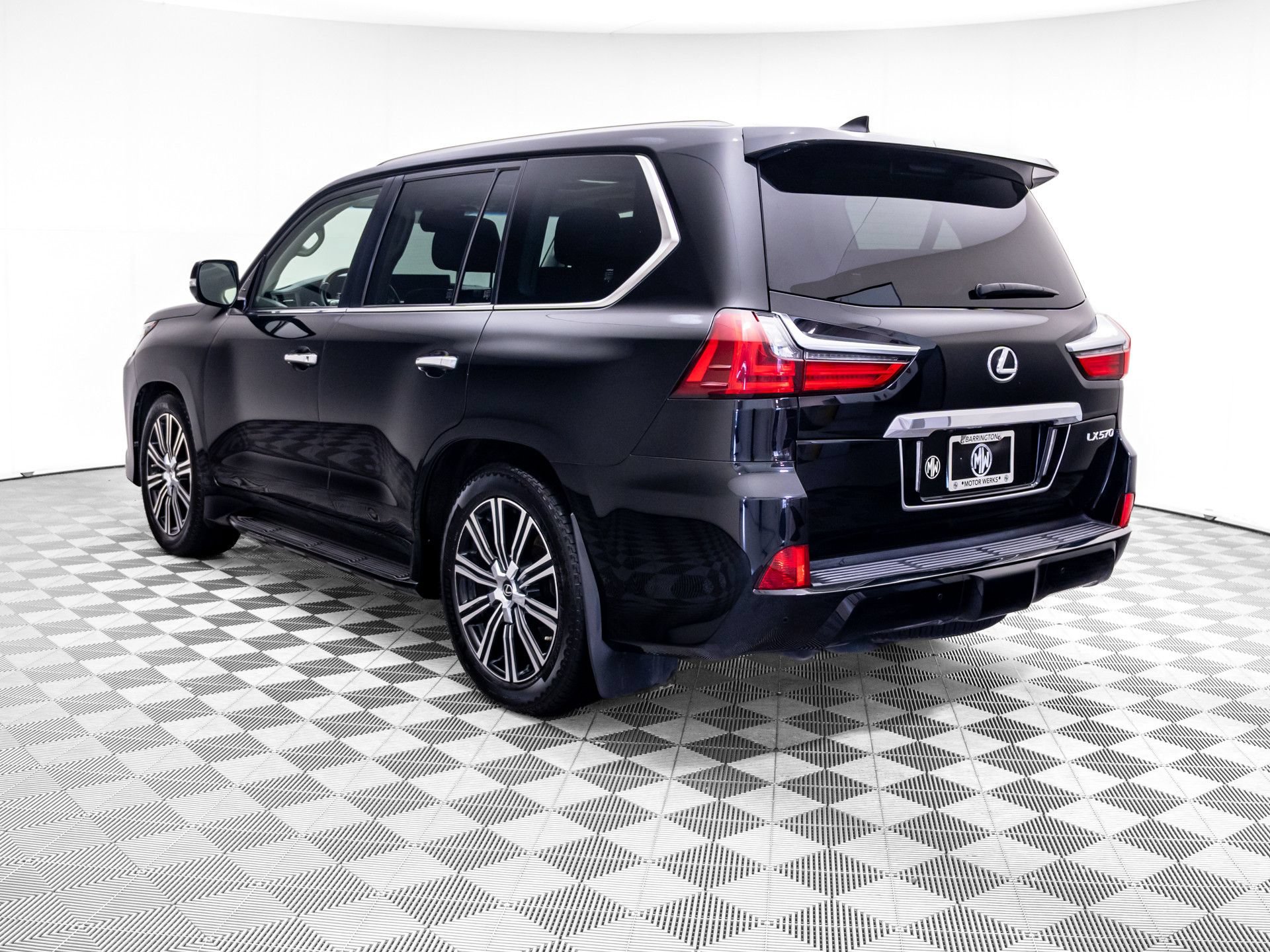 Used 2020 Lexus LX 570 4WD w/ Luxury Package video 3