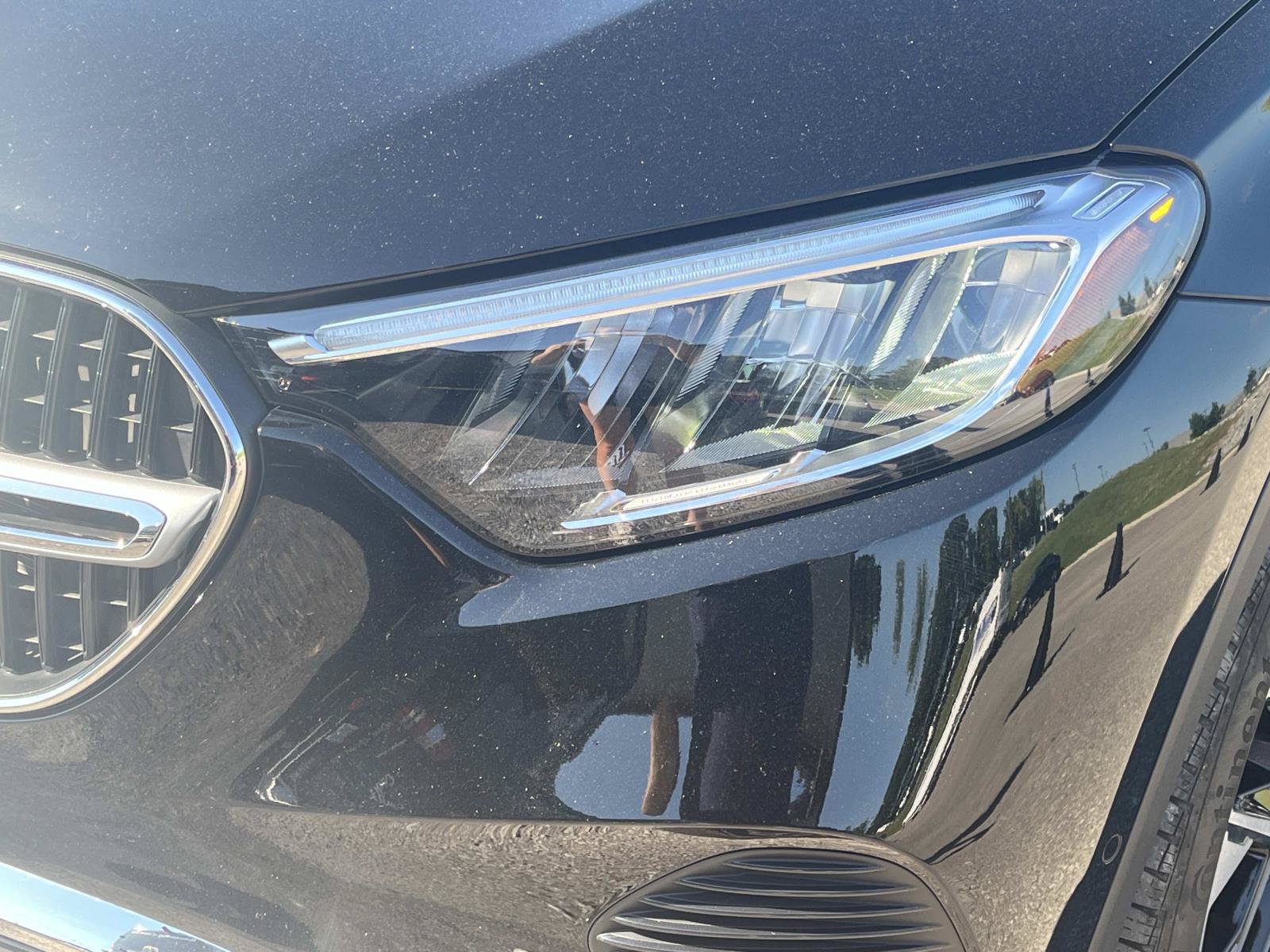 Certified 2025 Mercedes-Benz GLC 350e 4MATIC image 9