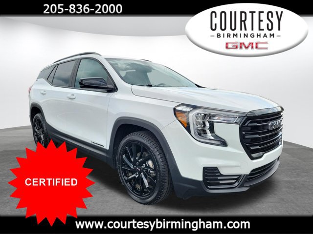 Used 2023 GMC Terrain SLE w/ Elevation Edition FWD image 1