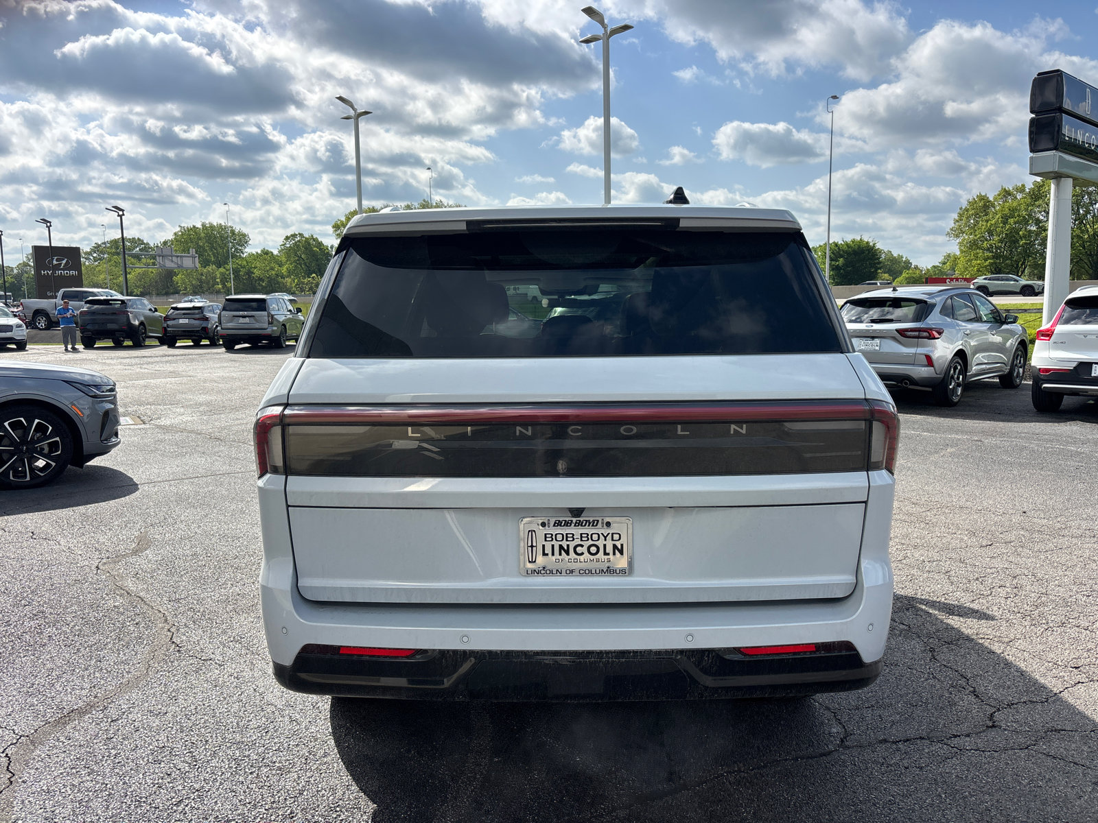 New 2026 Lincoln Navigator Reserve AWD/4WD image 6