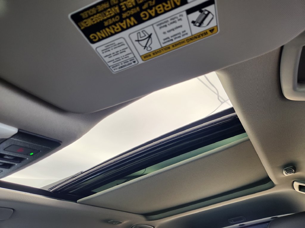 New 2026 Nissan Rogue Platinum AWD/4WD image 31