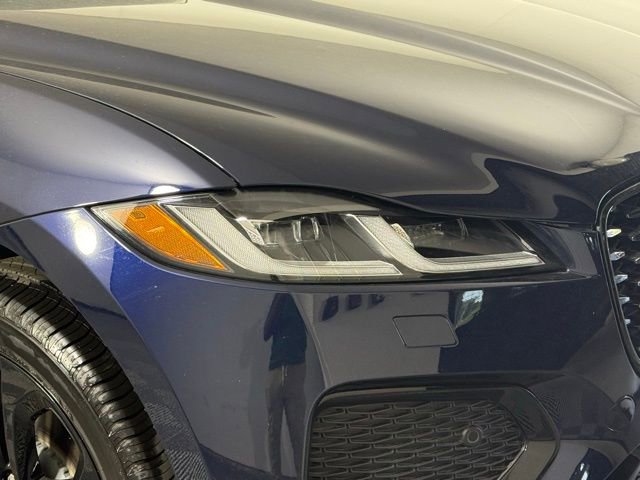 New 2026 Jaguar F-PACE R-Dynamic S image 14