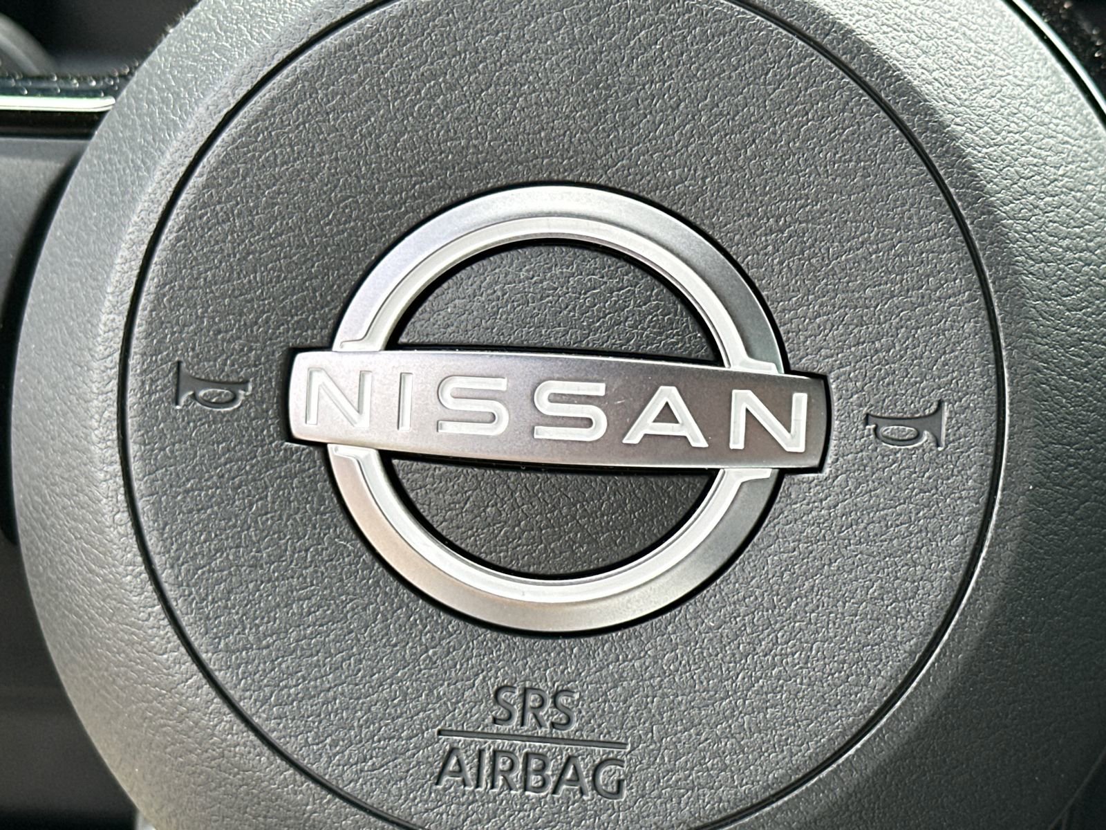 Certified 2025 Nissan Kicks SR FWD image 22