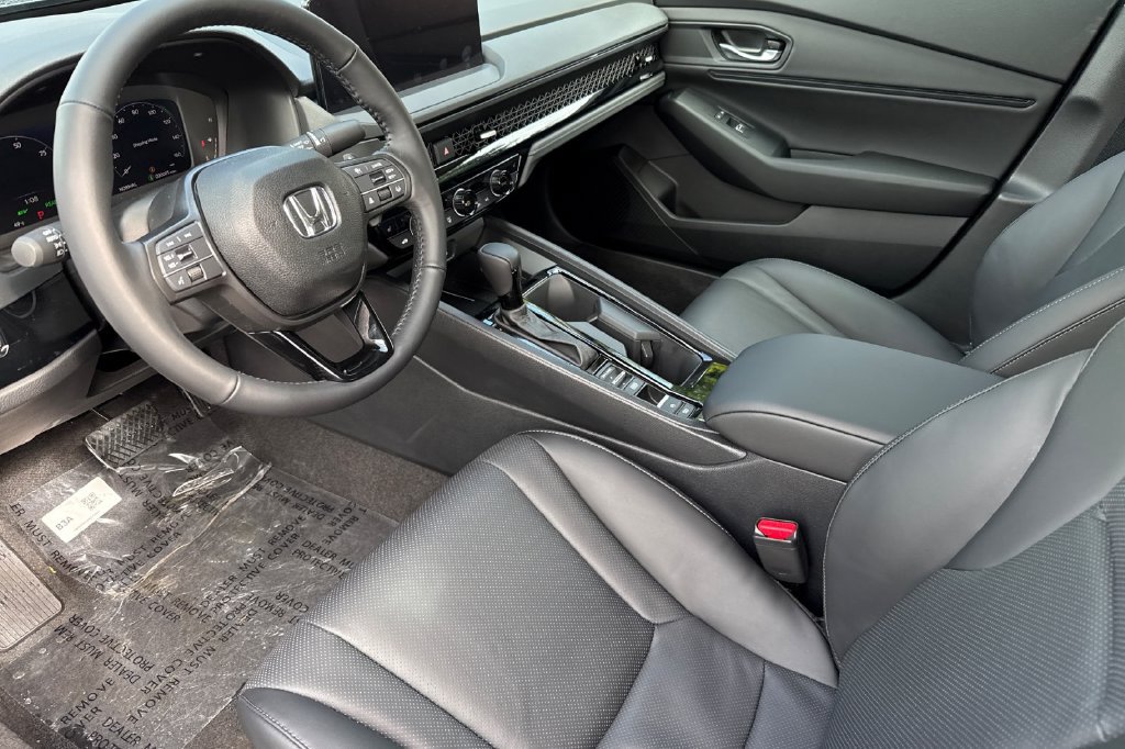 New 2026 Honda Accord EX-L image 11