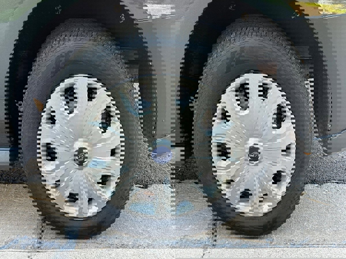 Used 2019 Ford Transit Connect XL image 49