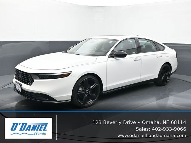 Used 2023 Honda Accord Sport image 1