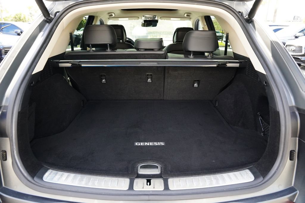 Used 2023 Genesis GV70 2.5T w/ Select Package image 27