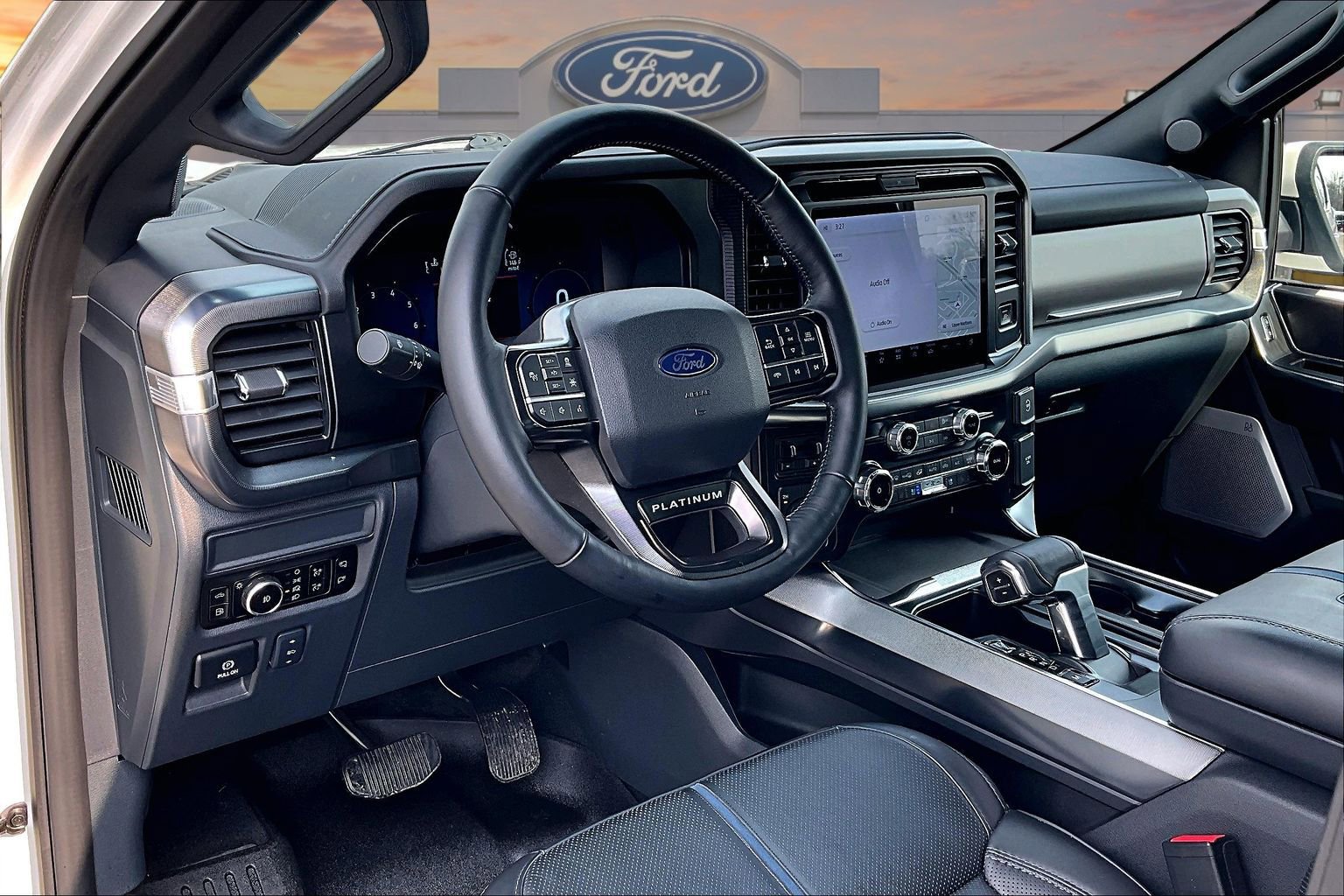 Certified 2025 Ford F150 Platinum w/ Equipment Group 702A High AWD/4WD image 14