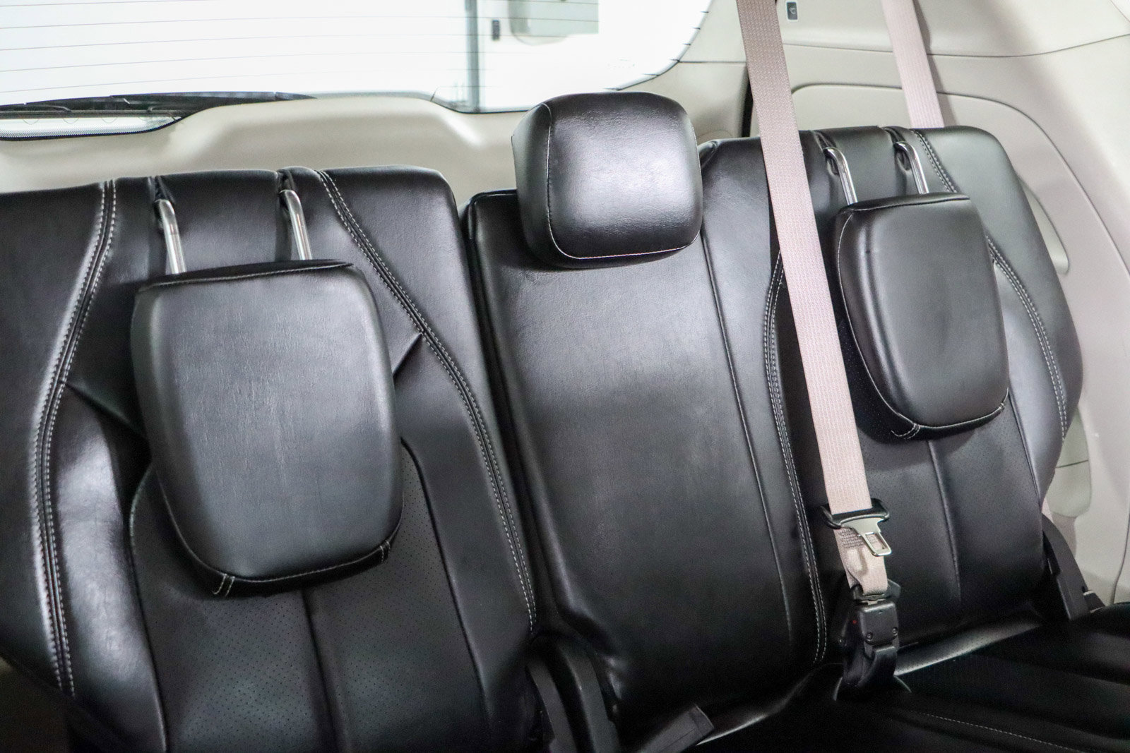 Used 2023 Chrysler Pacifica Touring-L image 29