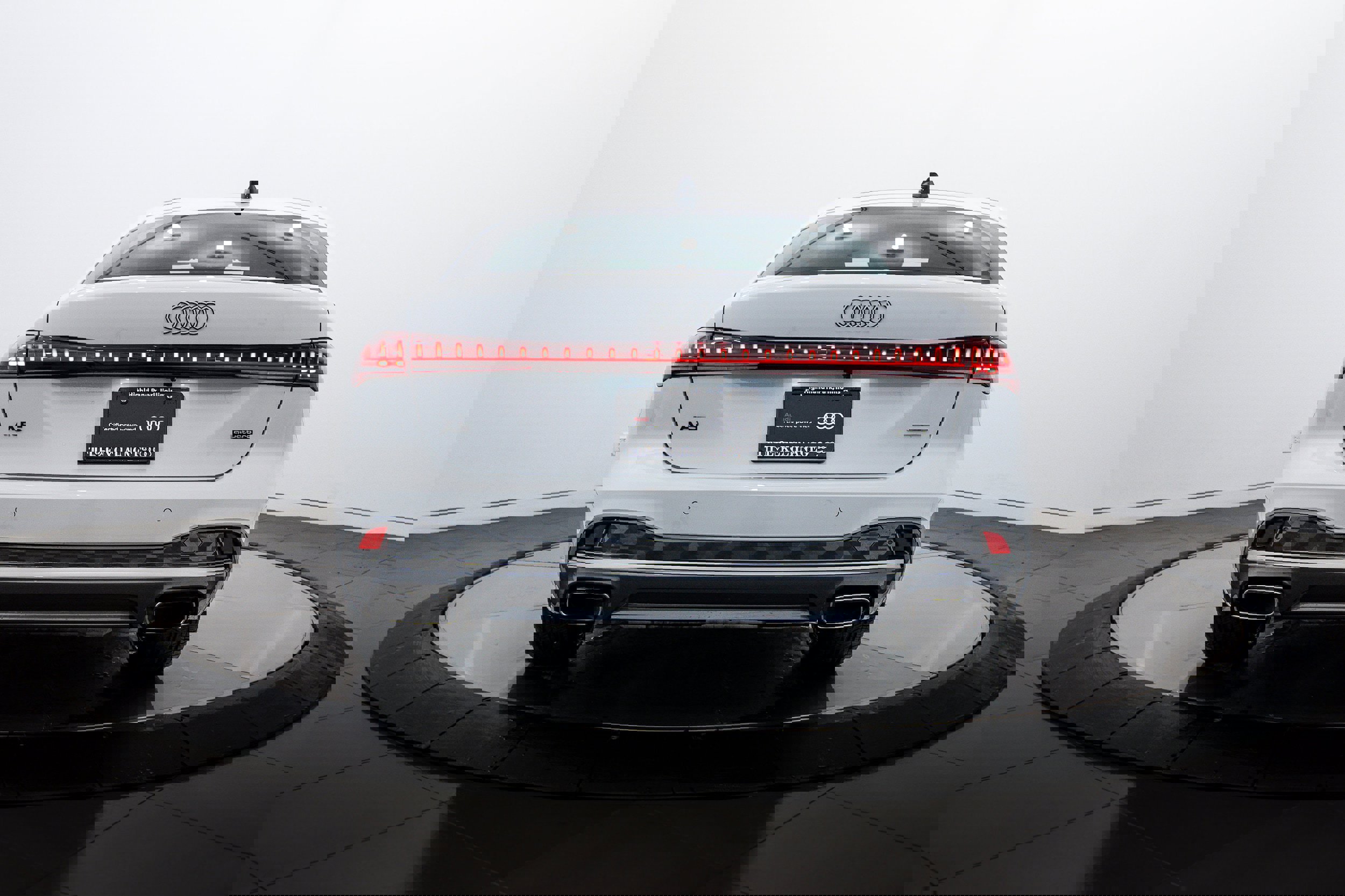 Certified 2025 Audi A5 2.0T Premium w/ Convenience Package image 19