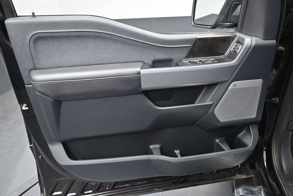 Used 2023 Ford F150 Lariat AWD/4WD image 24