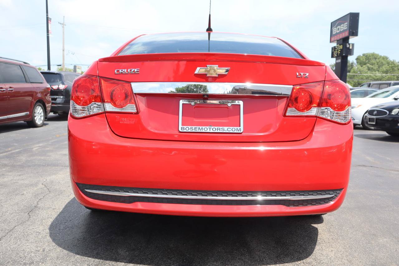 Used 2014 Chevrolet Cruze LTZ w/ RS Package FWD image 4