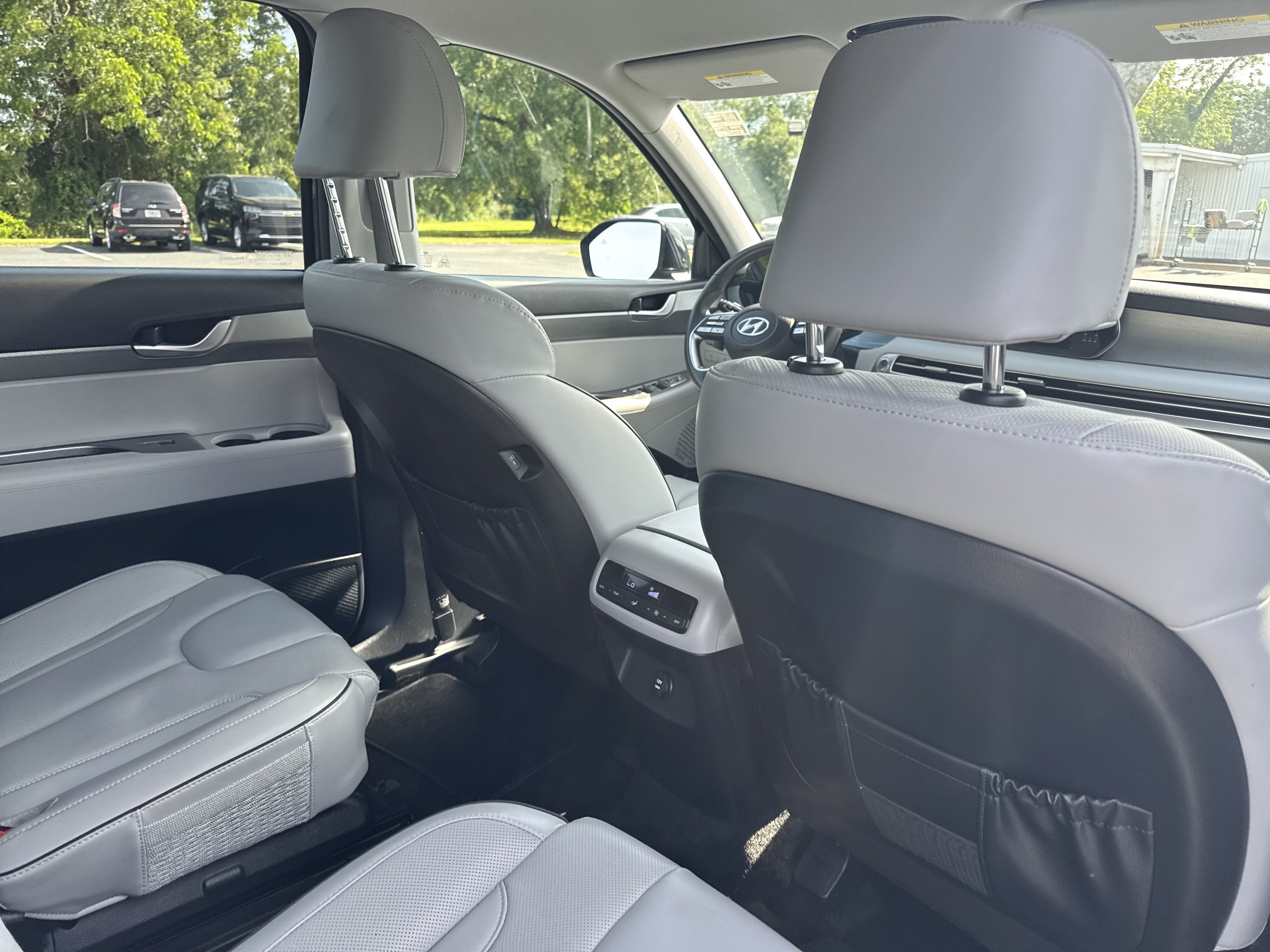 Used 2025 Hyundai Palisade SEL FWD image 31