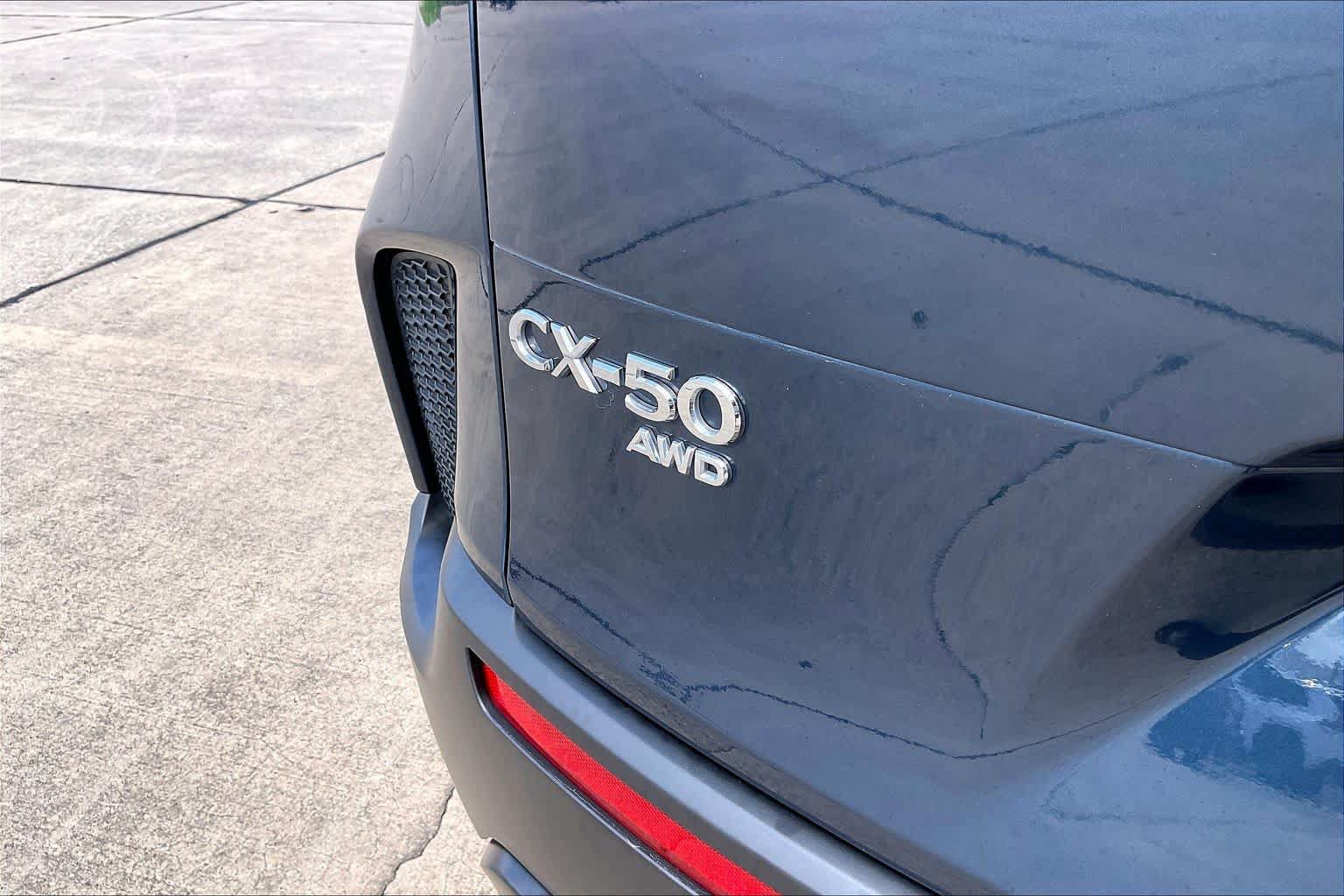 Used 2025 MAZDA CX-50 AWD 2.5 S w/ Preferred Package image 9