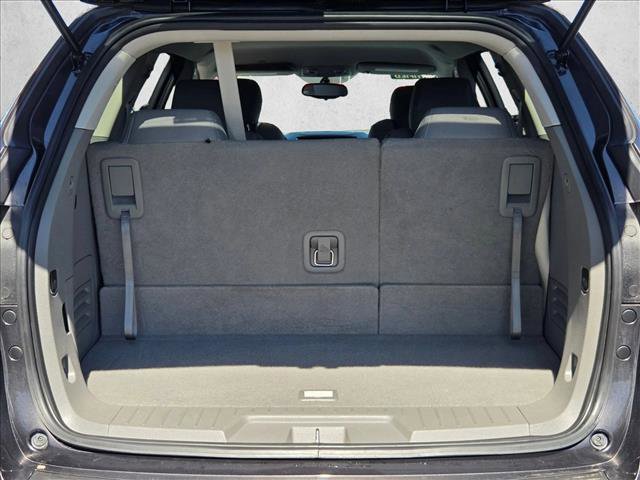 Used 2017 Chevrolet Traverse LT image 6