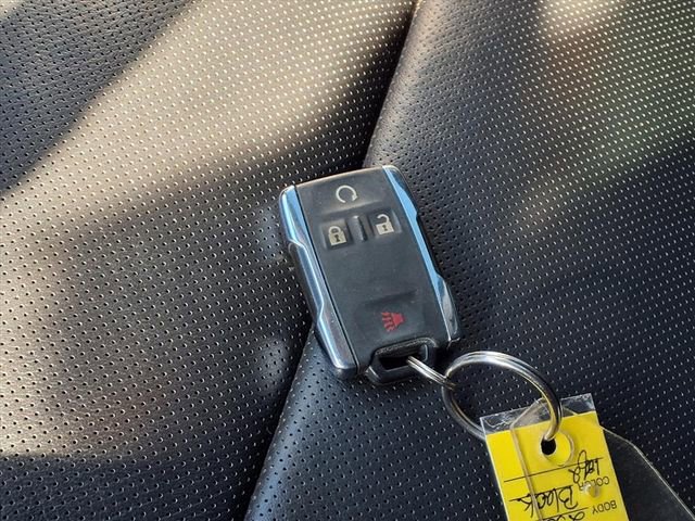 Used 2017 Chevrolet Silverado 2500 High Country w/ Duramax Plus Package image 18