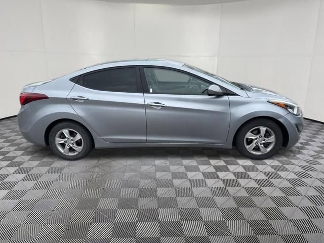 Used 2015 Hyundai Elantra SE image 3