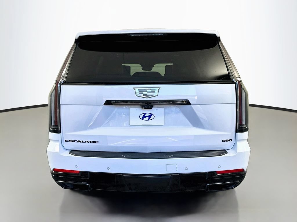 Used 2026 Cadillac Escalade Platinum Sport w/ LPO, ONYX Package AWD/4WD image 6