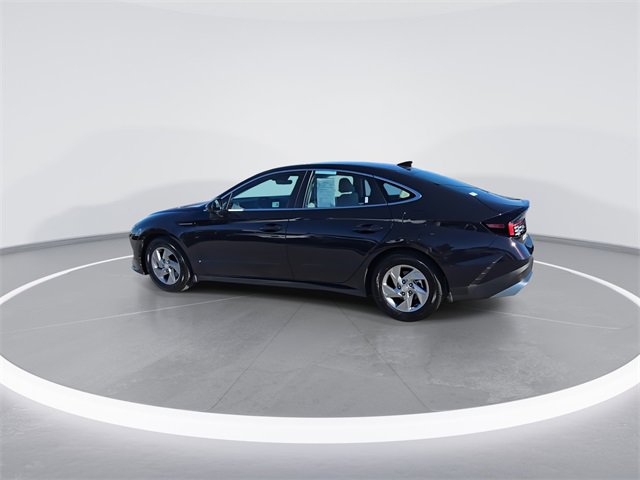 Certified 2025 Hyundai Sonata SE image 6