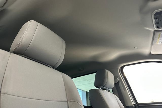 Used 2022 Toyota Tundra SR5 w/ TRD Sport Package AWD/4WD image 18