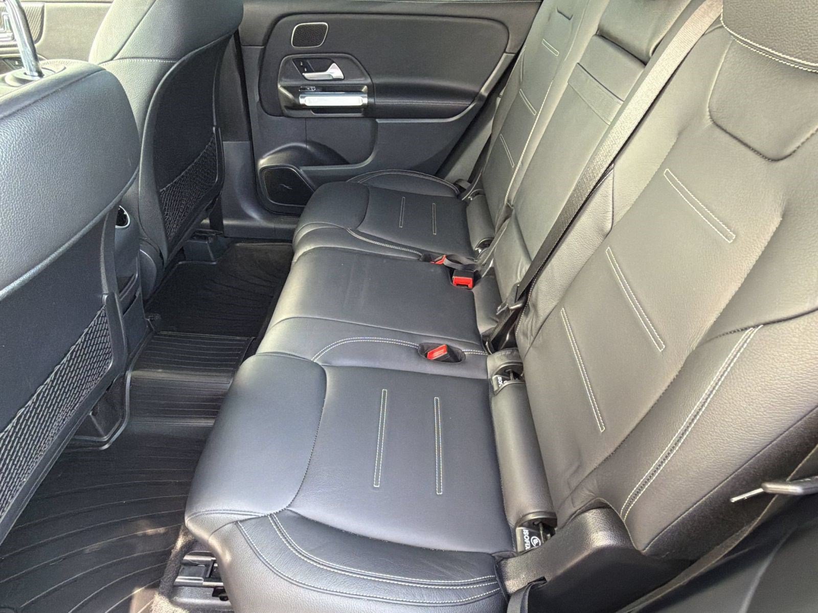 Used 2023 Mercedes-Benz GLB 35 AMG 4MATIC image 23