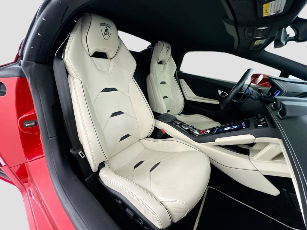 Used 2022 Lamborghini Huracan EVO RWD image 29