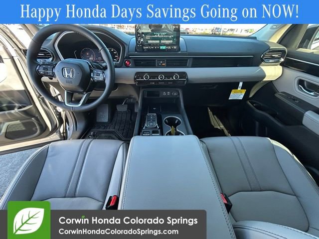 New 2025 Honda Pilot Touring image 19