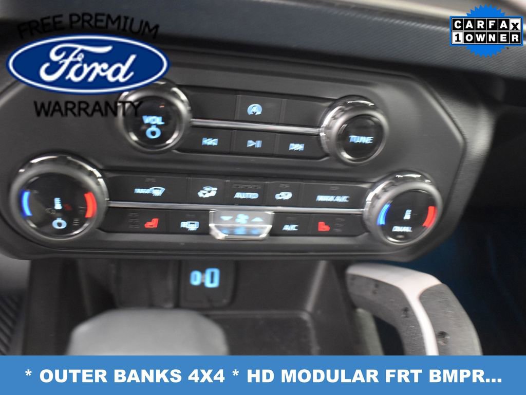 Used 2022 Ford Bronco Outer Banks image 16