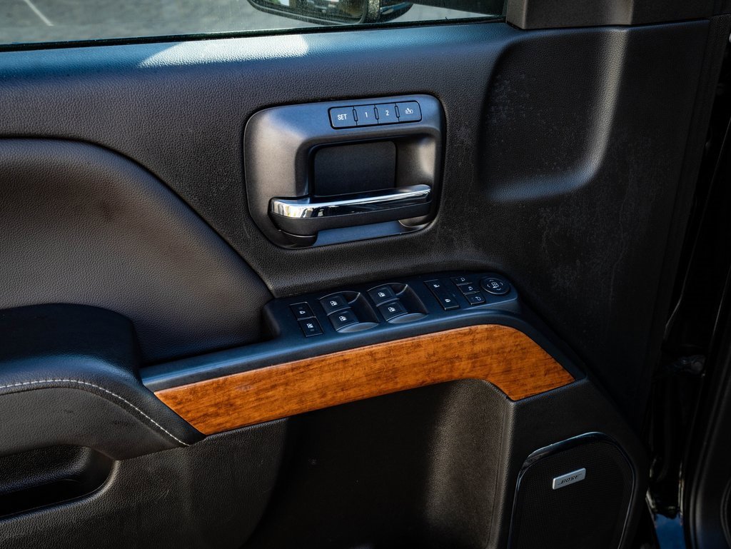 Used 2018 Chevrolet Silverado 2500 High Country image 28