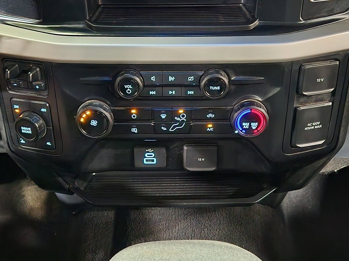 Used 2024 Ford F250 XLT w/ FX4 Off-Road Package AWD/4WD image 39
