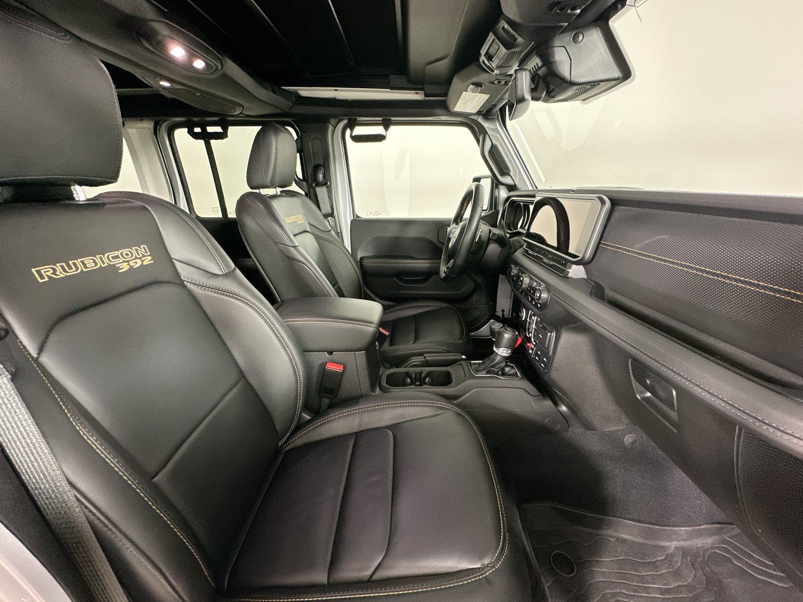 Used 2024 Jeep Wrangler Unlimited Rubicon 392 AWD/4WD image 46