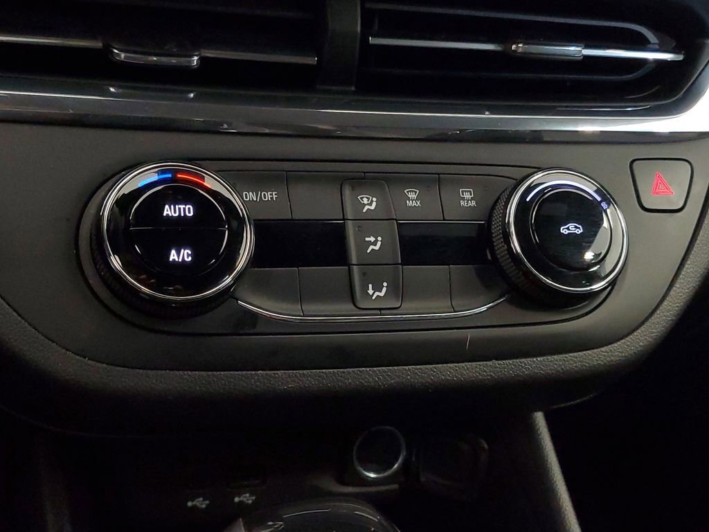 Used 2025 Buick Envista Preferred image 20