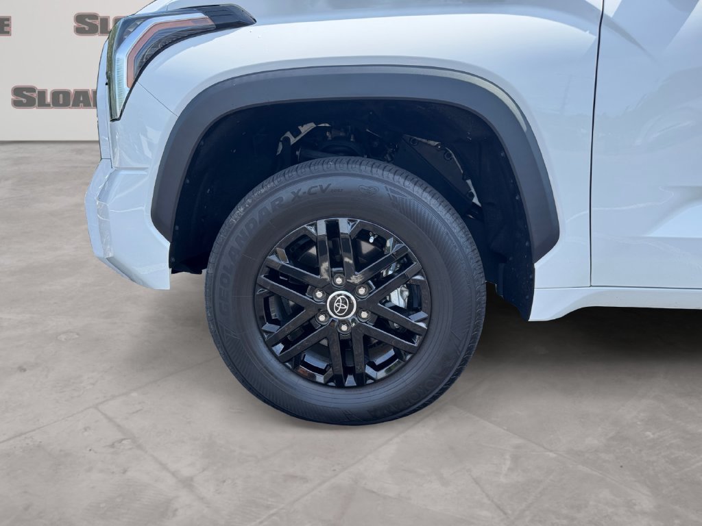 Used 2024 Toyota Tundra SR5 AWD/4WD image 14