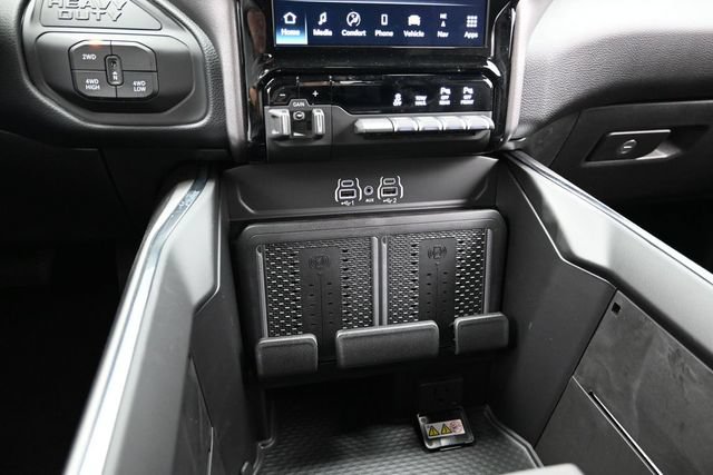 New 2027 RAM 2500 Laramie w/ Sport Appearance Package AWD/4WD image 47