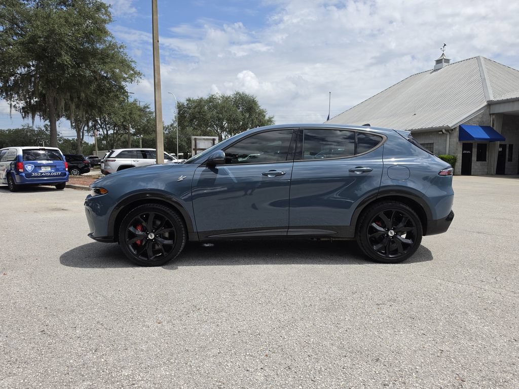 Used 2024 Dodge Hornet R/T Plus w/ Track Pack AWD/4WD image 6