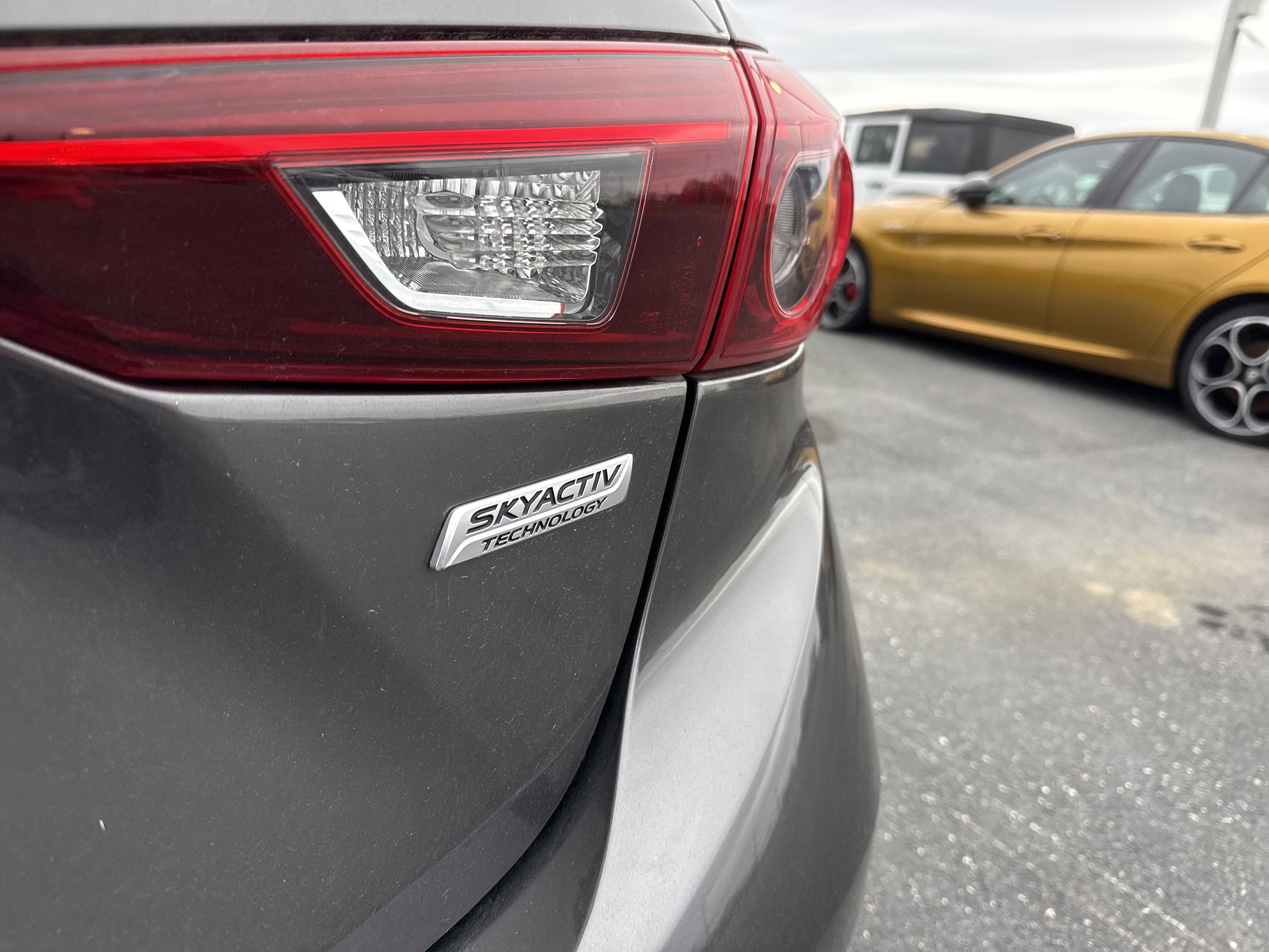 Used 2017 MAZDA MAZDA3 Touring image 9