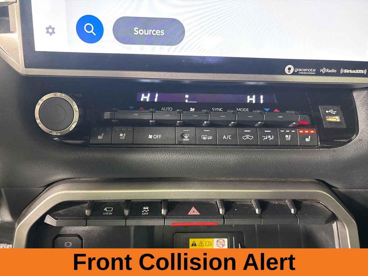 Used 2023 Toyota Tundra Limited image 17