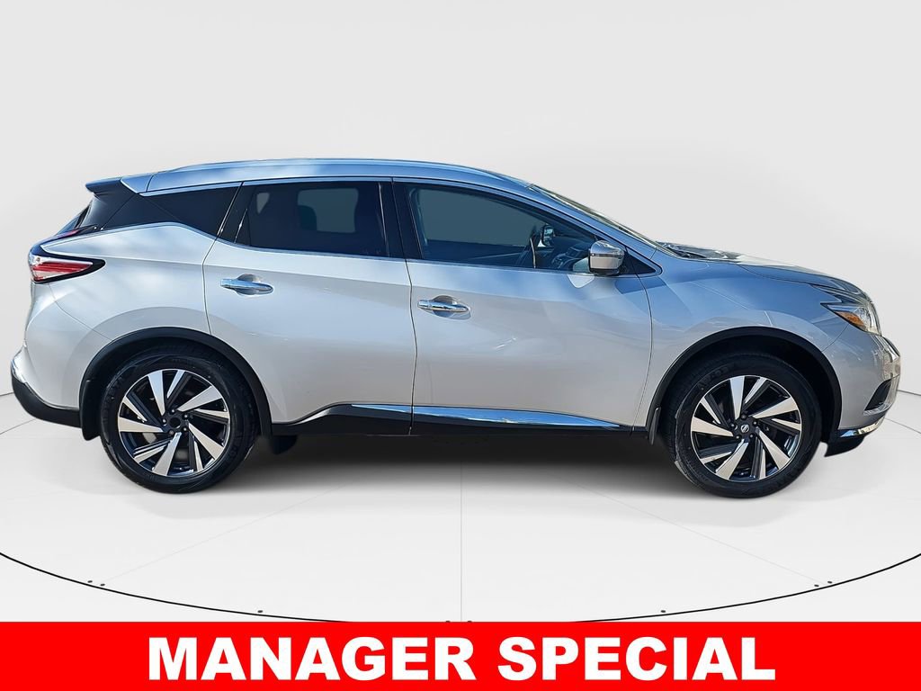 Used 2017 Nissan Murano Platinum w/ Platinum Technology Package image 2
